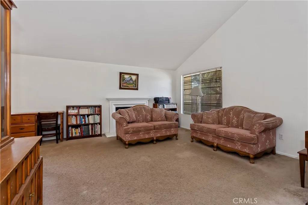 San Jacinto, CA 92583,1059 Mill Iron Way