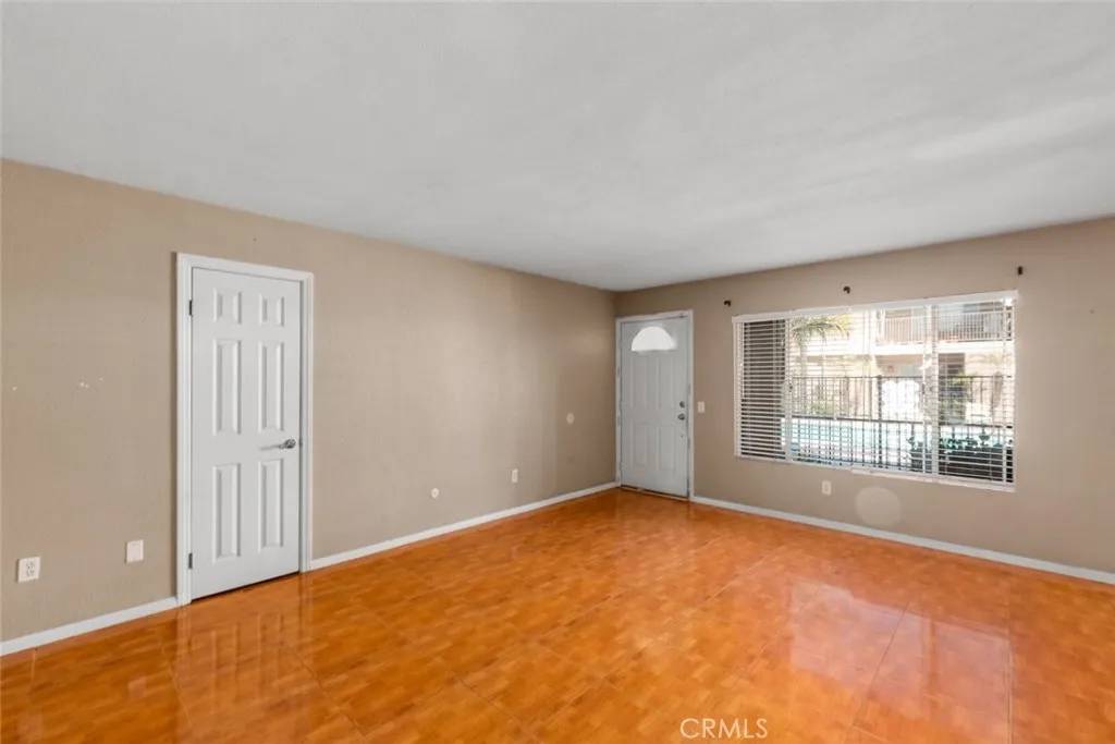 Chula Vista, CA 91911,1420 Hilltop Drive #207