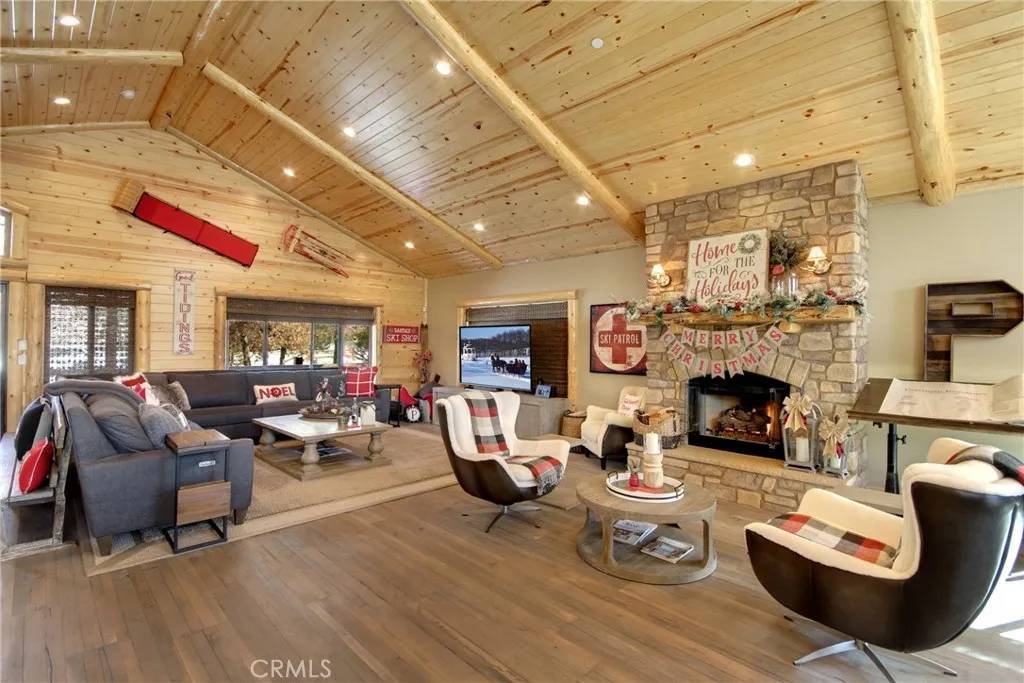 Big Bear City, CA 92314,1643 Tuolumne Road