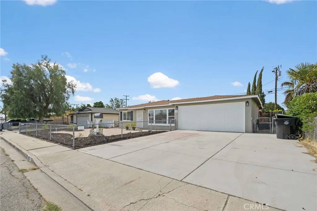 Hemet, CA 92543,130 W Montrose Avenue