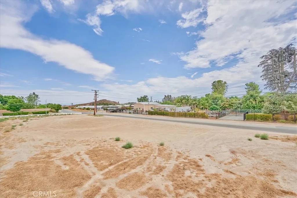 Menifee, CA 92584,25990 Corson