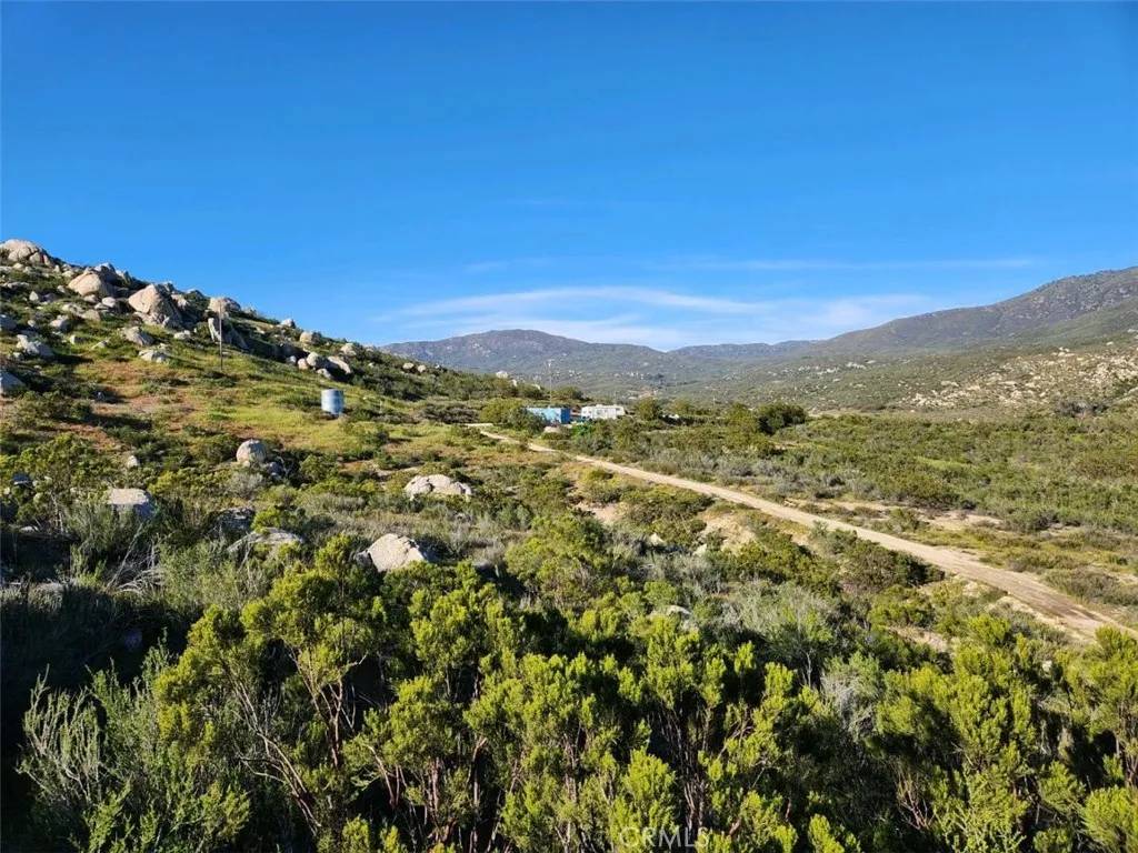 Aguanga, CA 92536,38125 Imler
