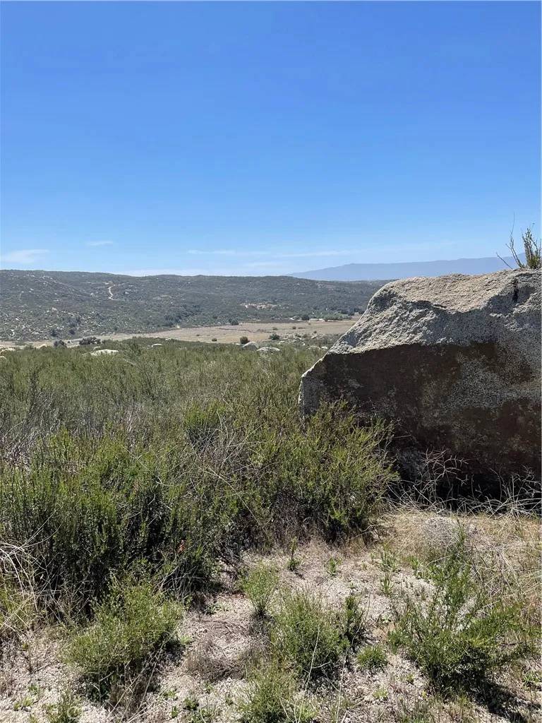 Hemet, CA 92544,35410 Willow Creek