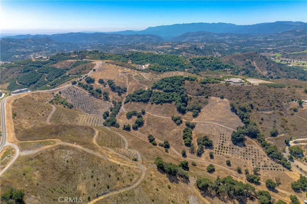 Temecula, CA 92590,3 La Cruz