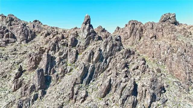 Lucerne Valley, CA 92356,121 CORRALEJO