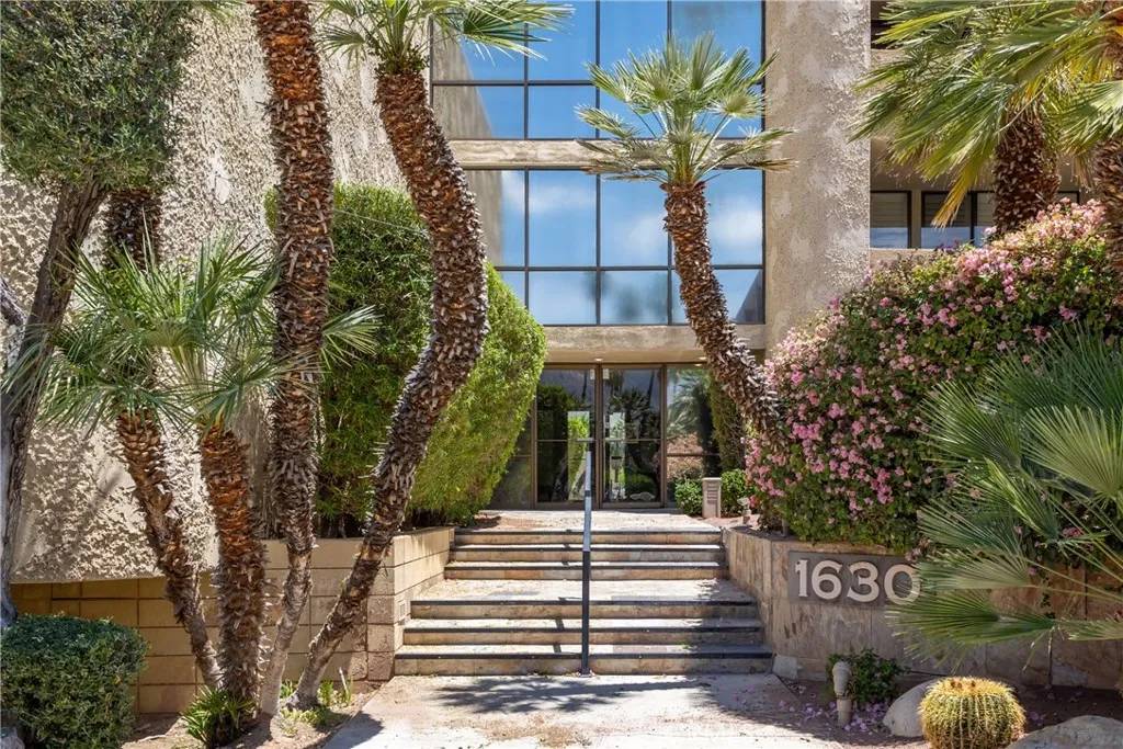 Palm Springs, CA 92264,1630 S La Reina Way #3A