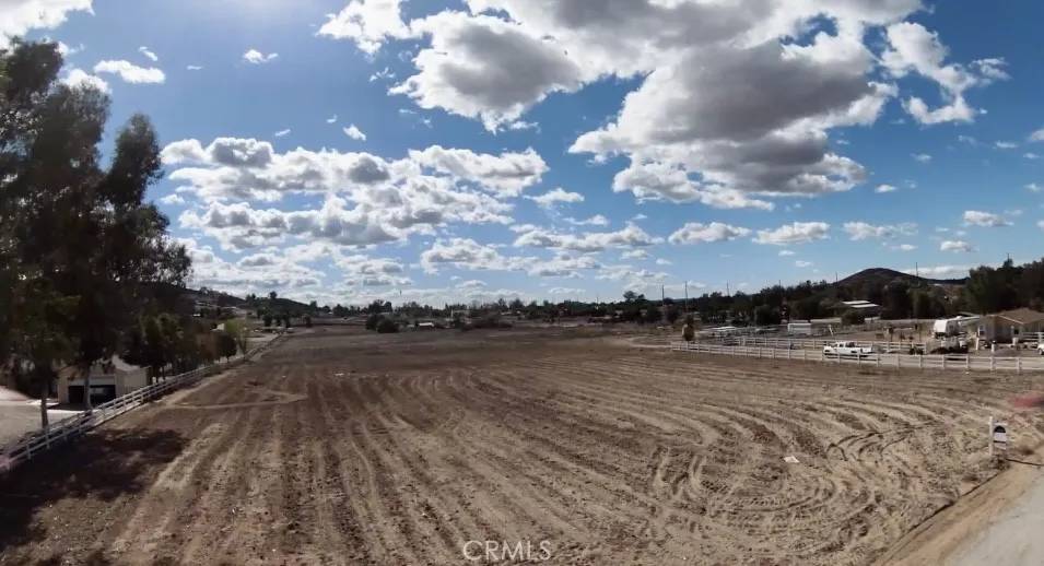 Menifee, CA 92584,0 Loretta