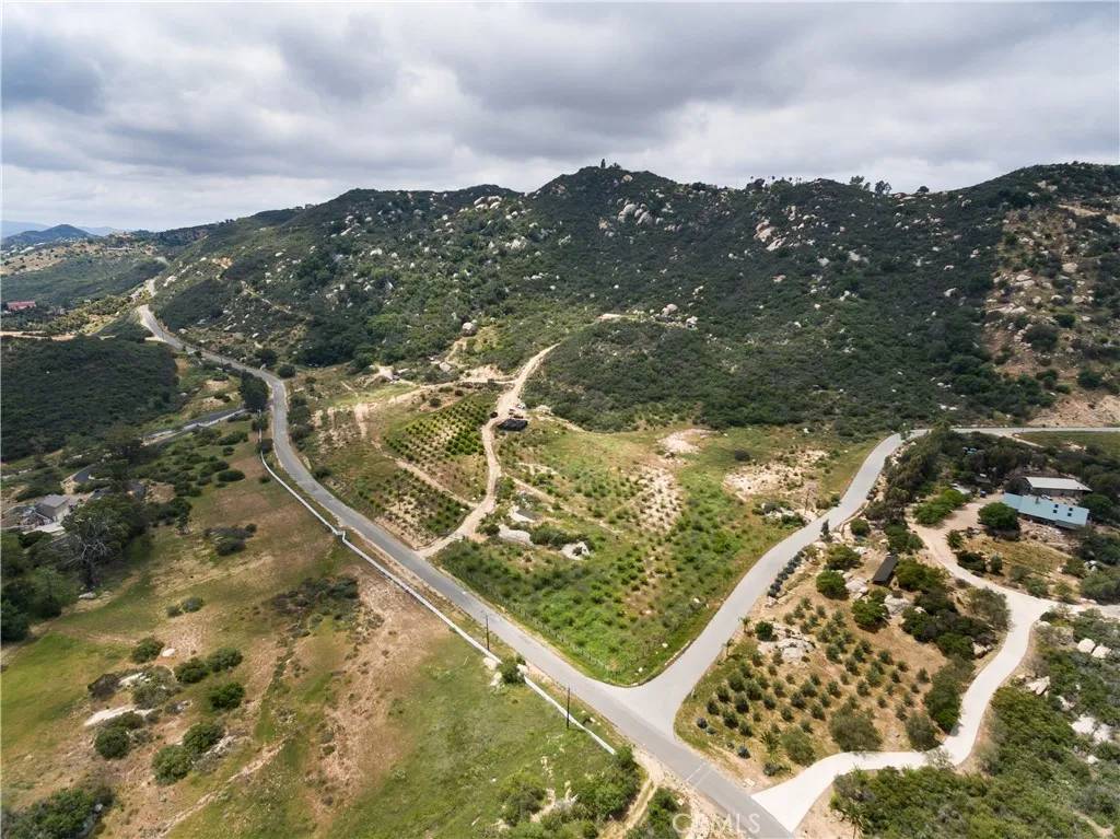 Fallbrook, CA 92028,0 Rainbow Heights