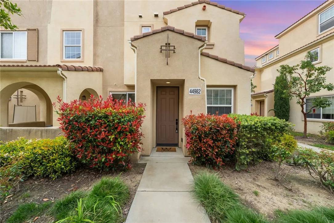 Temecula, CA 92592,44982 HAWTHORN ST #207