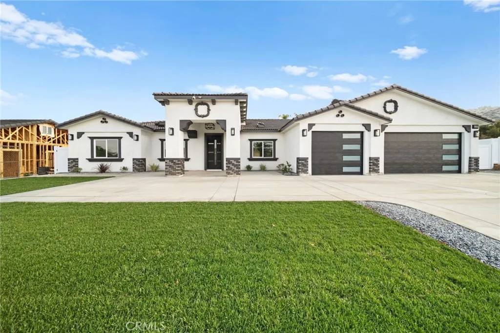 Nuevo, CA 92567,22316 Crown Princess Court