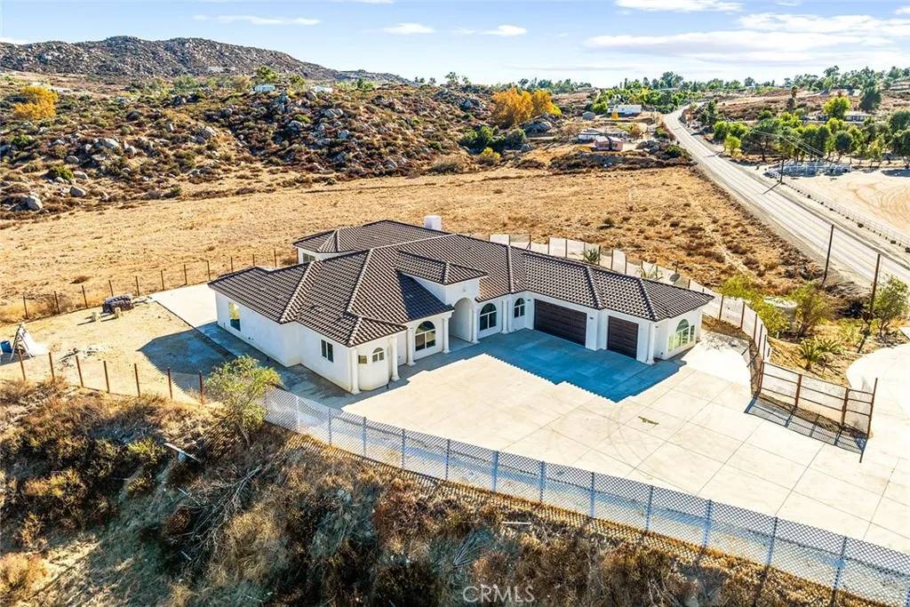 Nuevo, CA 92567,23044 Juniper Flats Road