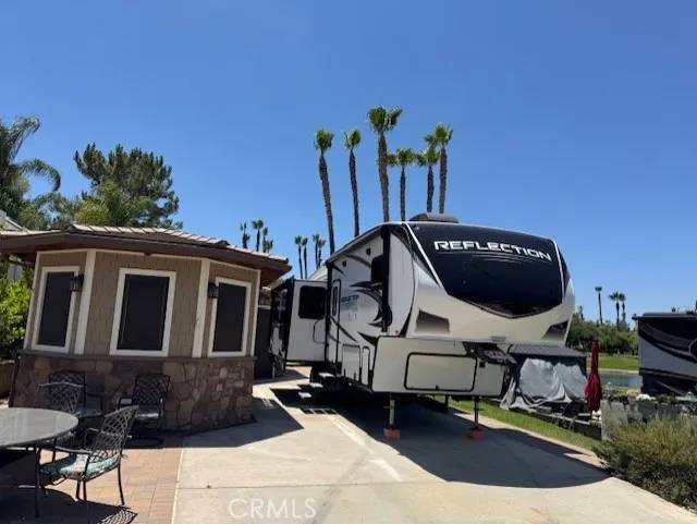 Aguanga, CA 92536,45525 Highway 79 Site 270