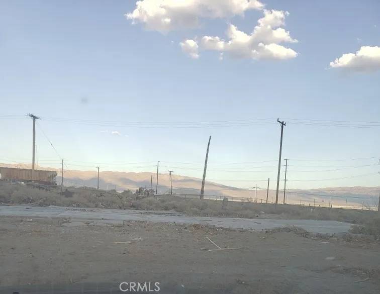 Trona, CA 93562,82403 Wingate