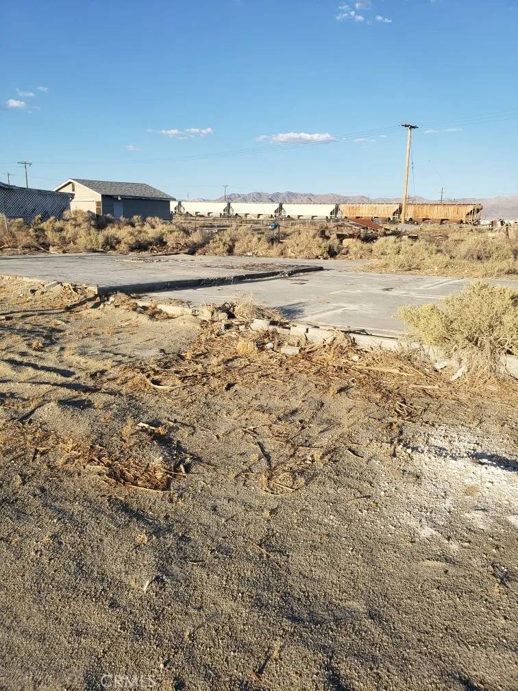 Trona, CA 93562,82403 Wingate