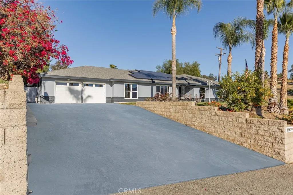 Lake Elsinore, CA 92530,16670 Arnold Avenue