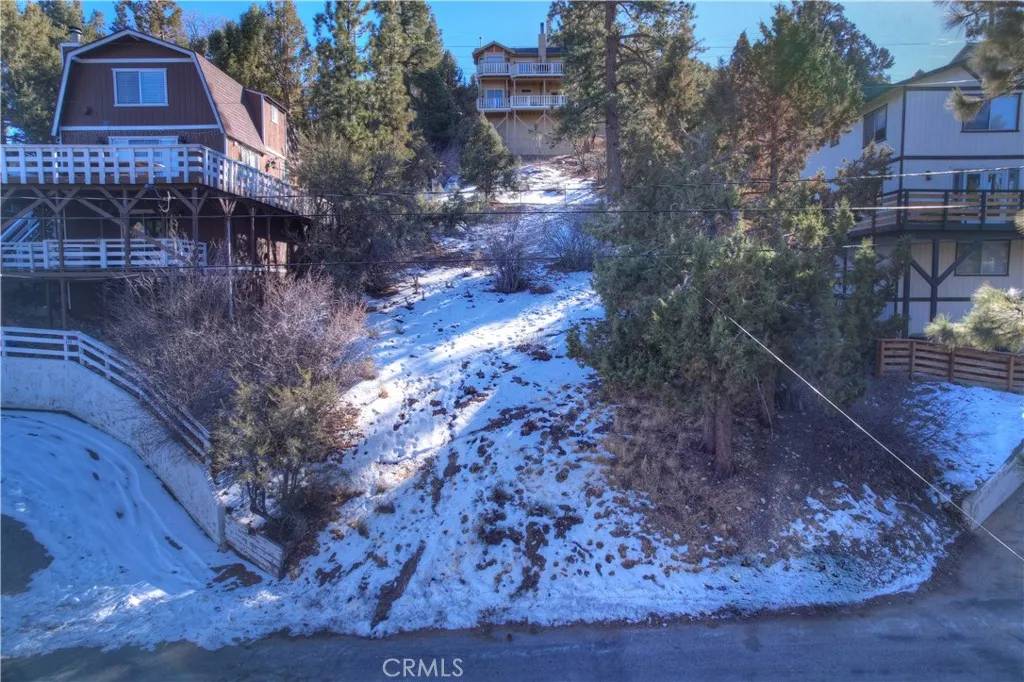 Big Bear City, CA 92314,0 E Aeroplane East