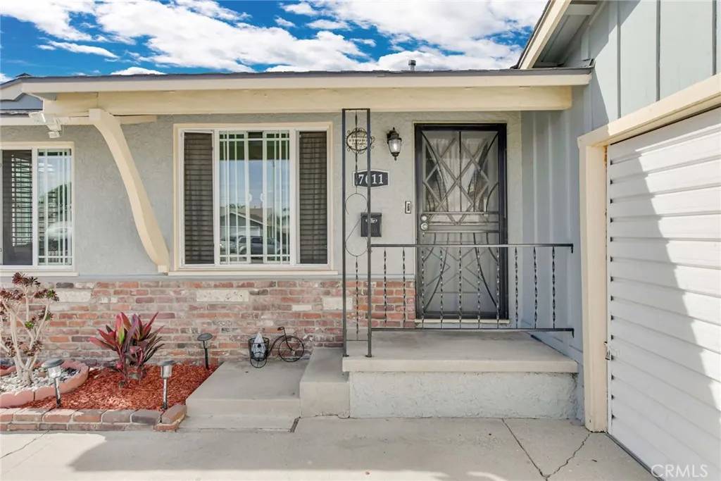 Buena Park, CA 90620,7611 El Chaco Drive