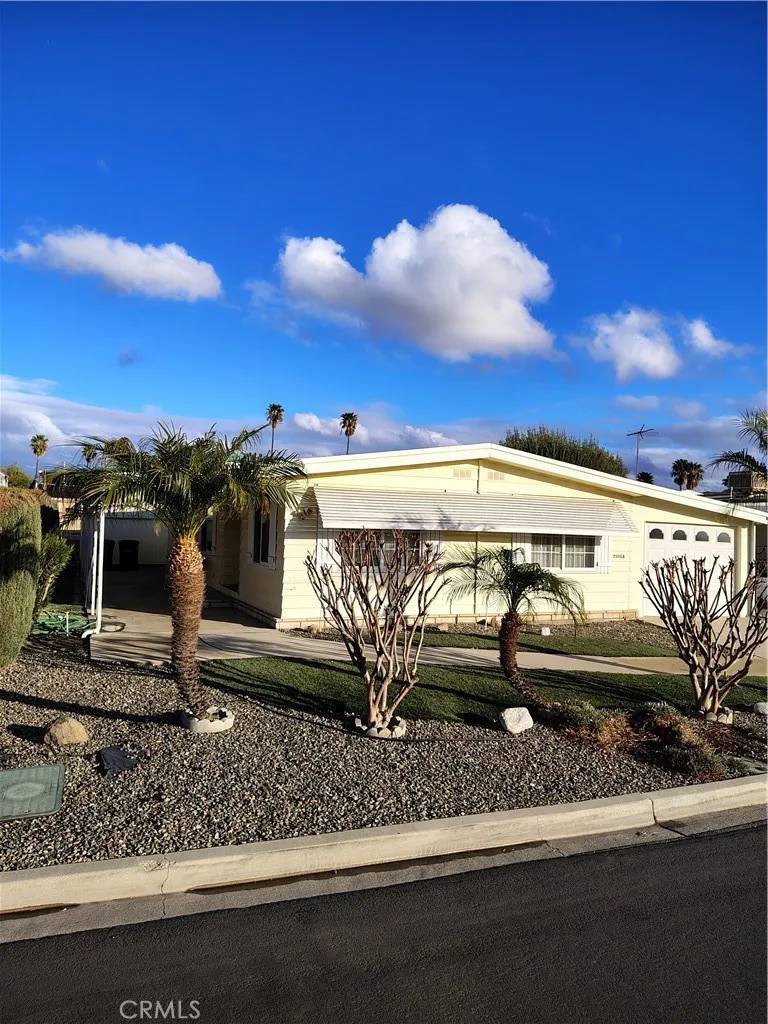 Homeland, CA 92548,26068 Fountain Palm Drive