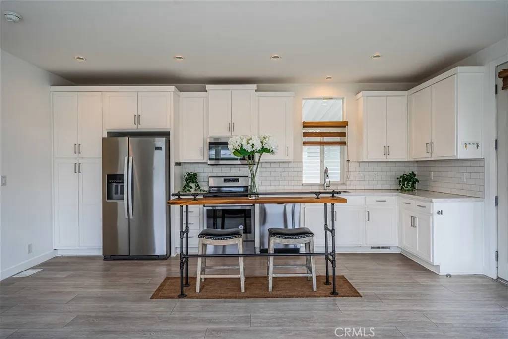 Fallbrook, CA 92028,1120 E Mission #103