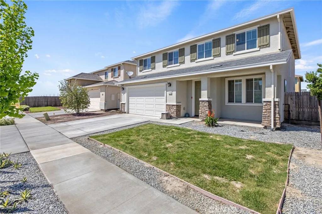 Hanford, CA 93230,1974 W Concord Way