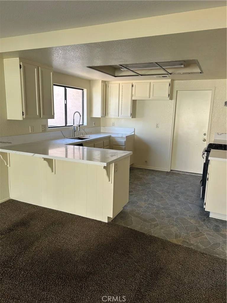 Murrieta, CA 92563,25239 Madrone Drive