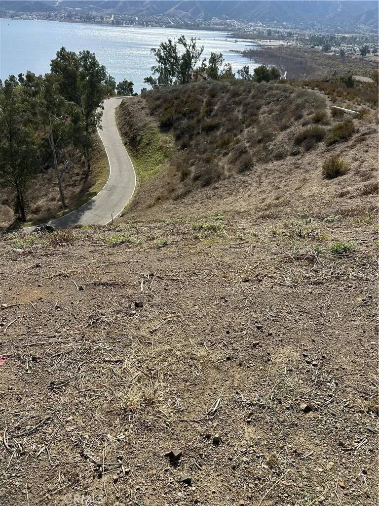 Lake Elsinore, CA 92530,0 Sunnyslope