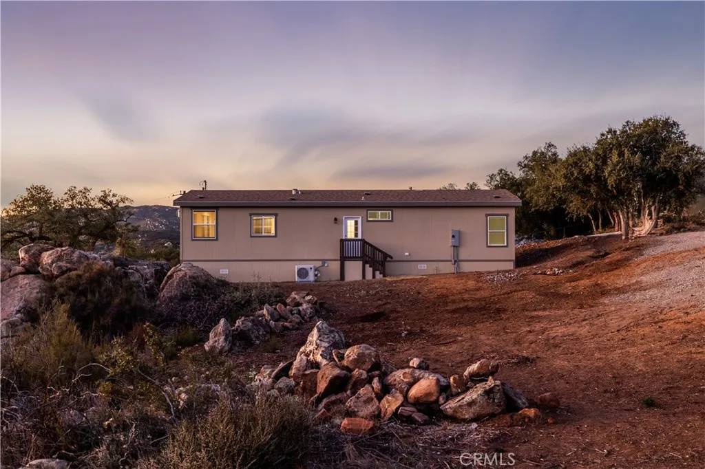 Alpine, CA 91901,22815 Illahee Drive #17
