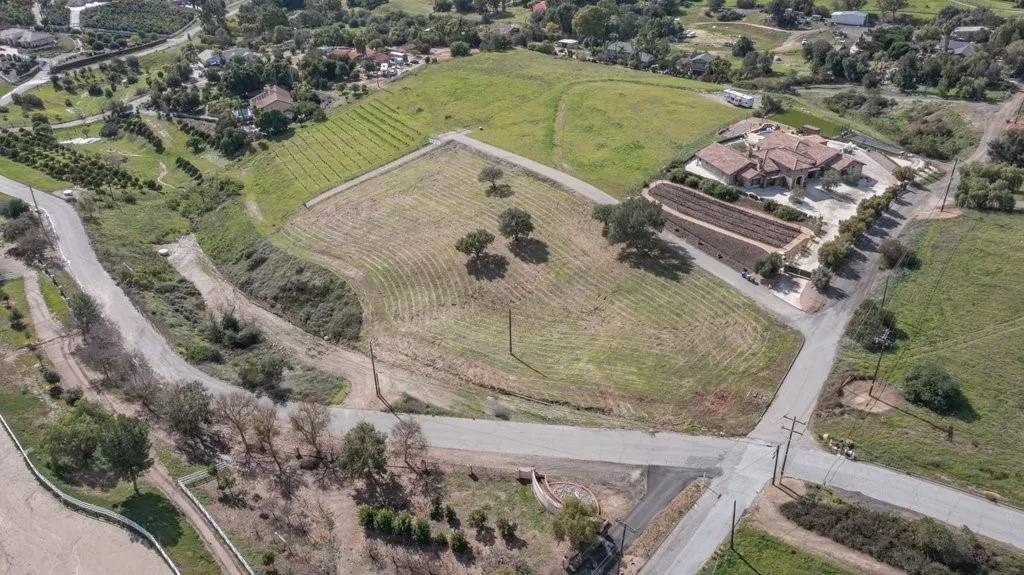 Fallbrook, CA 92028,5 Yucca