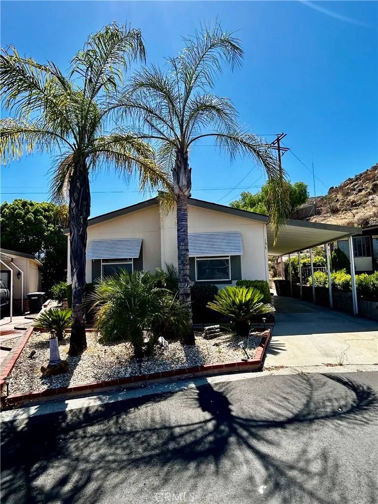 Hemet, CA 92543,1536 S State st #134