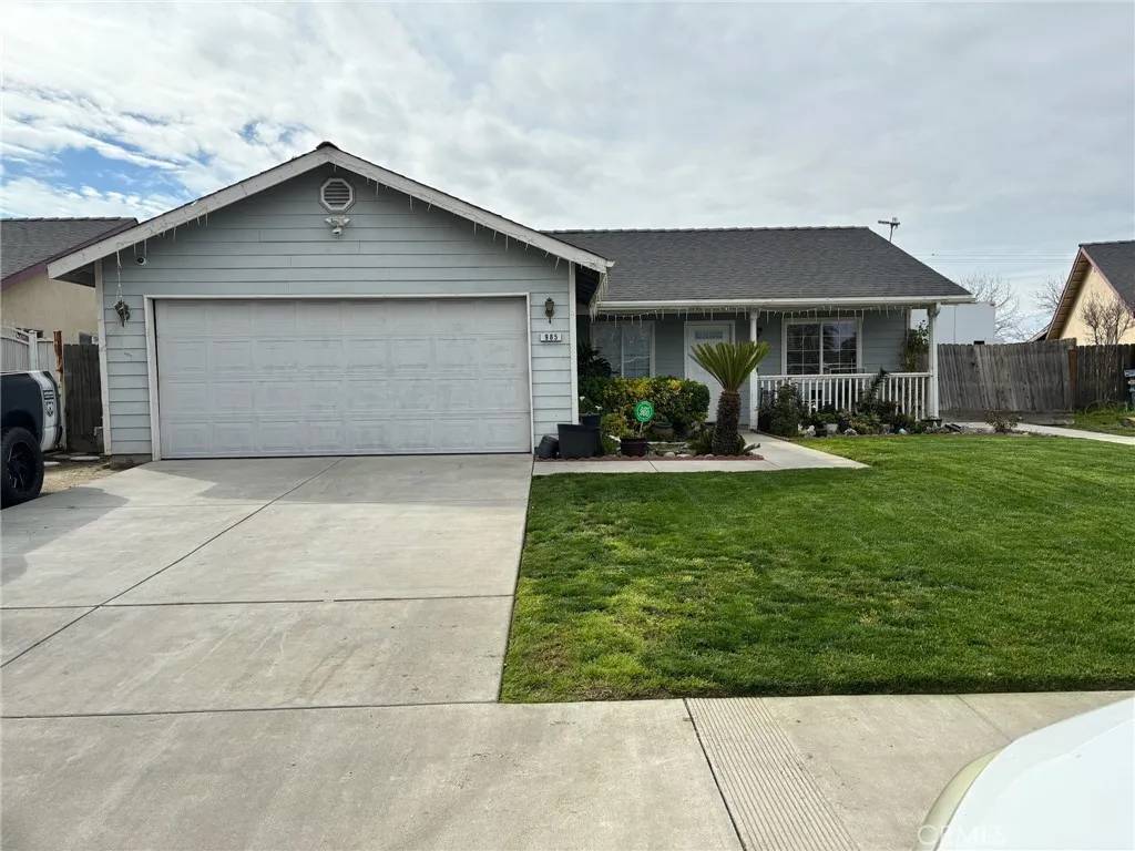 Hanford, CA 93230,985 W Mammoth Pool Way