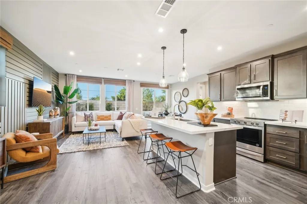 Fontana, CA 92336,16022 Esparza Lane