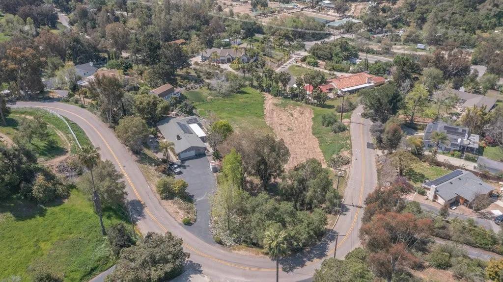 Fallbrook, CA 92028,1471 Via Monserate