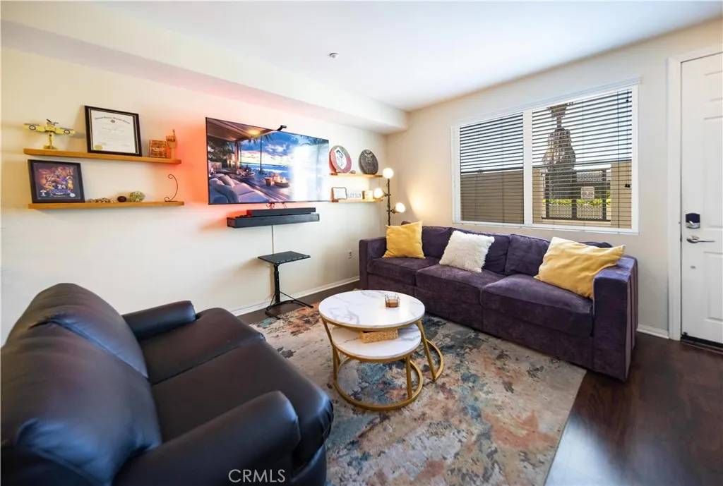 La Mesa, CA 91942,7705 El Cajon Boulevard #5