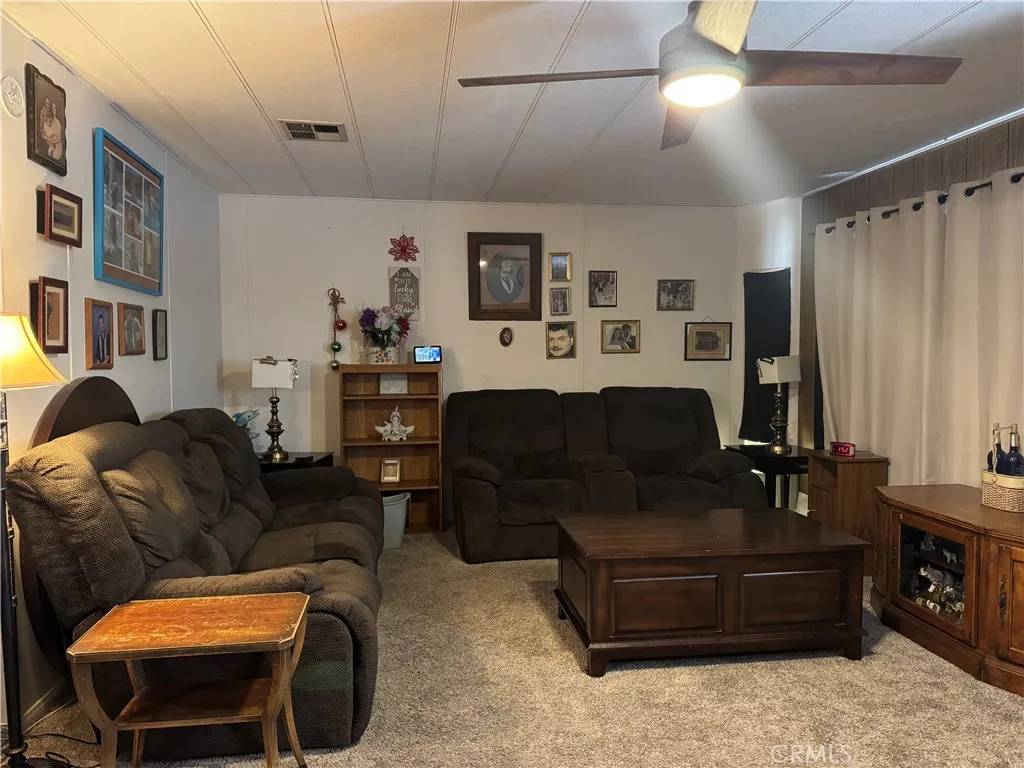 Hemet, CA 92544,881 N Lake #313