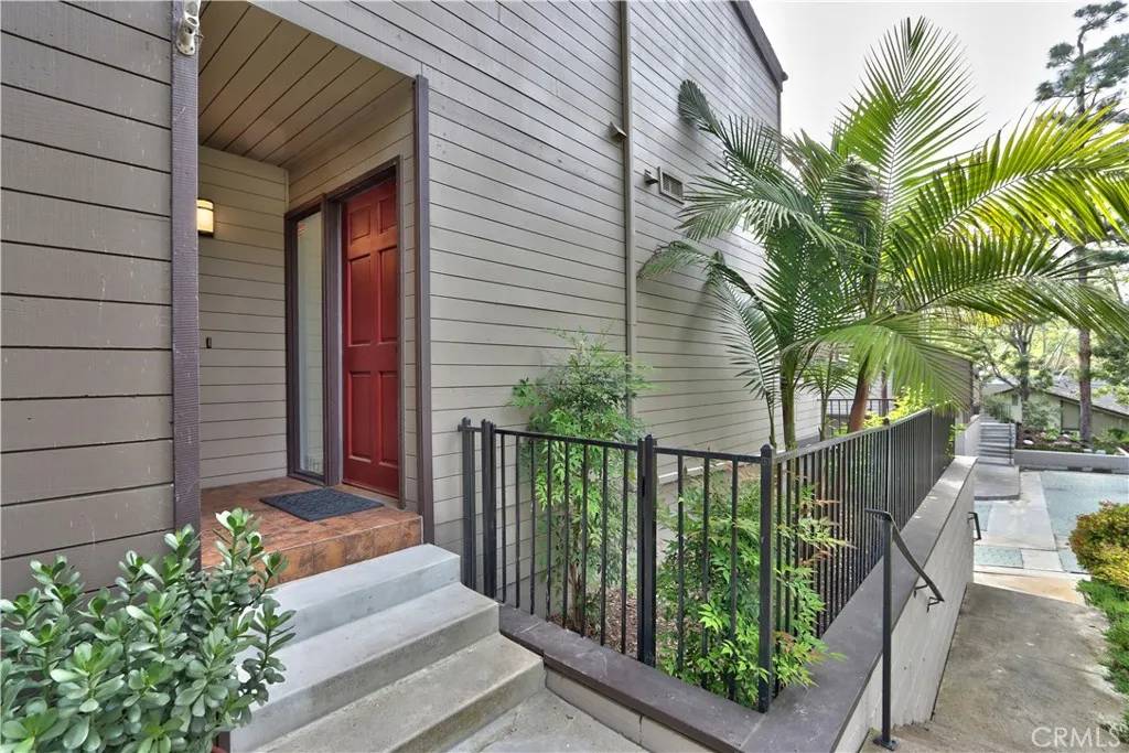 Laguna Niguel, CA 92677,23782 Hillhurst Drive #3