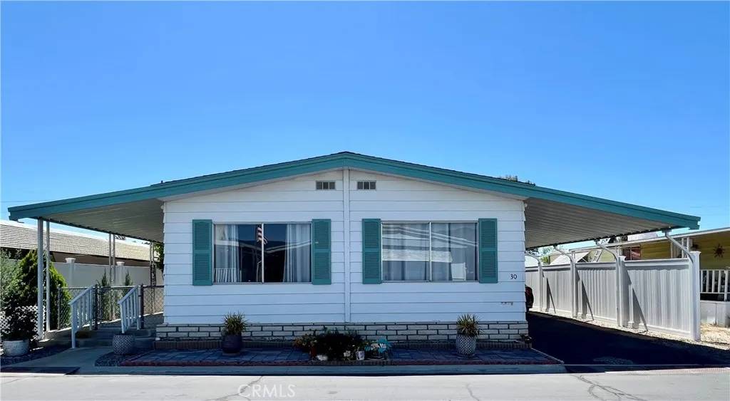 San Jacinto, CA 92583,1499 Old Mountain Ave #30
