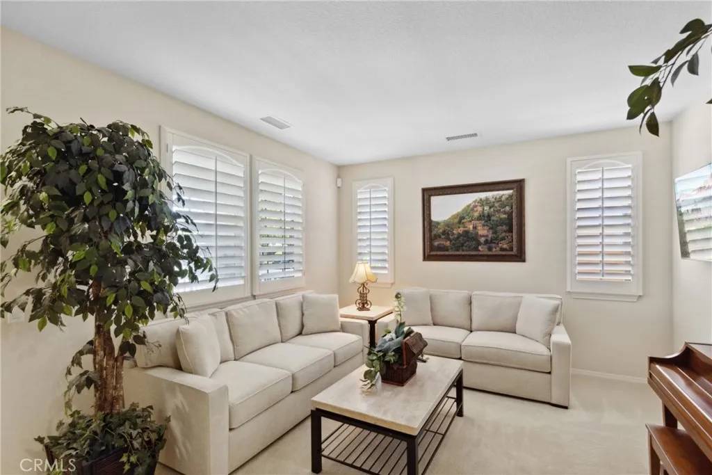 Temecula, CA 92592,46119 Pinon Pine Way