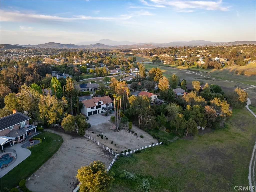 Temecula, CA 92591,30145 Via Norte