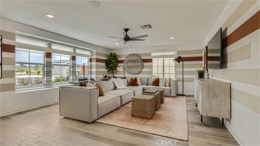 Rialto, CA 92377,2794 Emerald Bay Drive