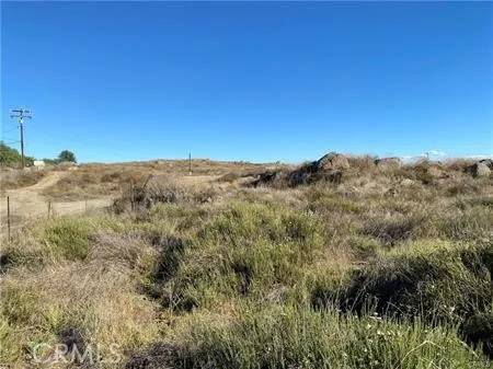 Perris, CA 92570,26510 Theda