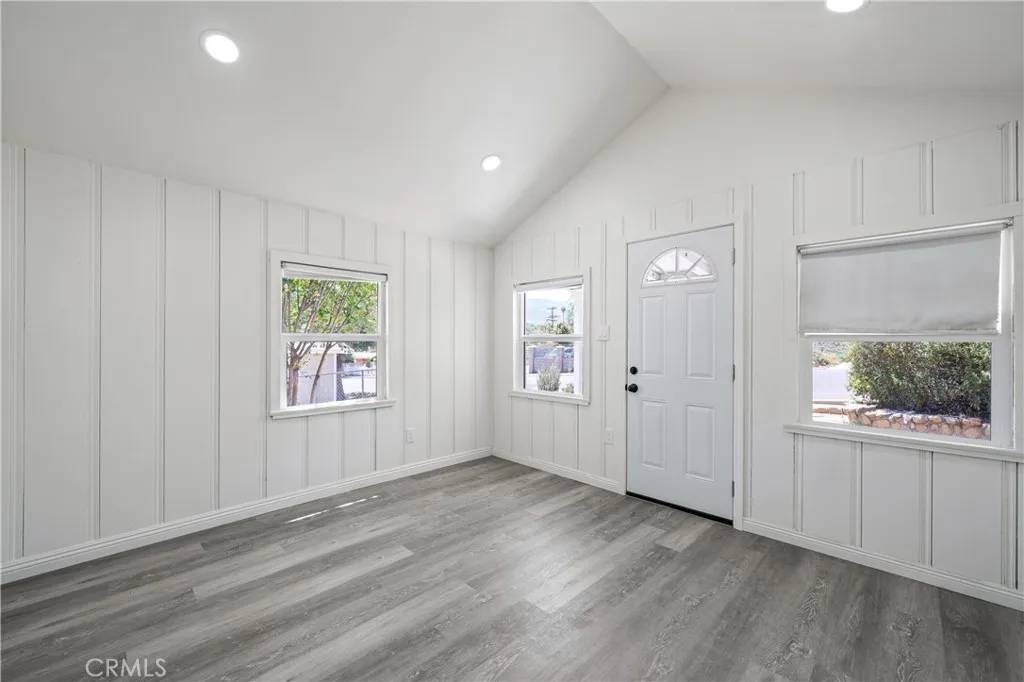 Corona, CA 92881,19210 Diplomat Avenue