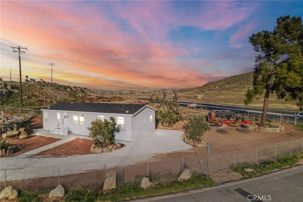 Hemet, CA 92545,26220 Calvert ave