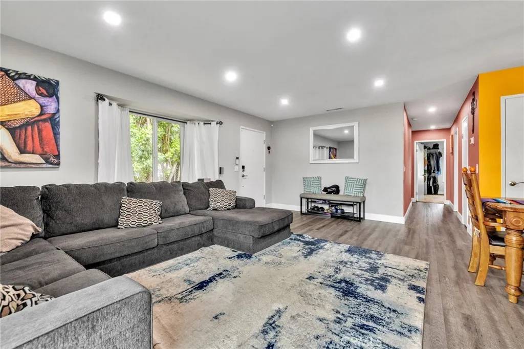 El Cajon, CA 92021,411 Danny Street