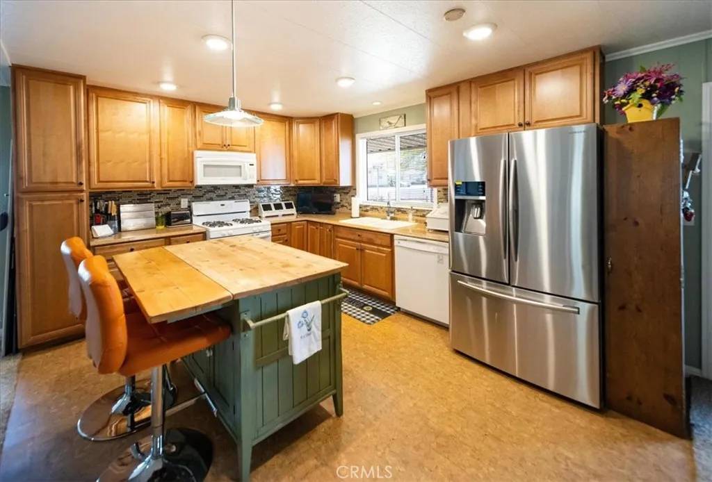 Thousand Palms, CA 92276,73190 Broadmoor Drive