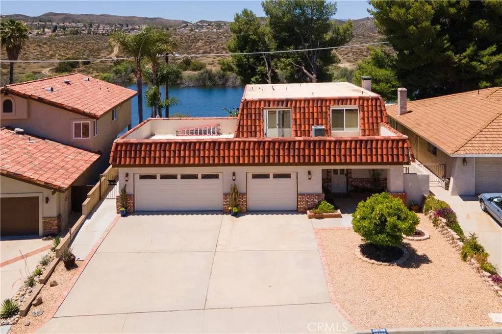 Canyon Lake, CA 92587,29789 Longhorn Drive