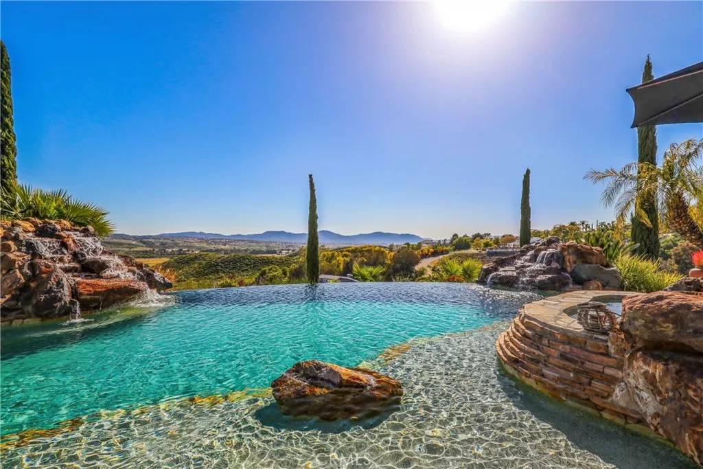 Temecula, CA 92592,35445 Linda Rosea Road