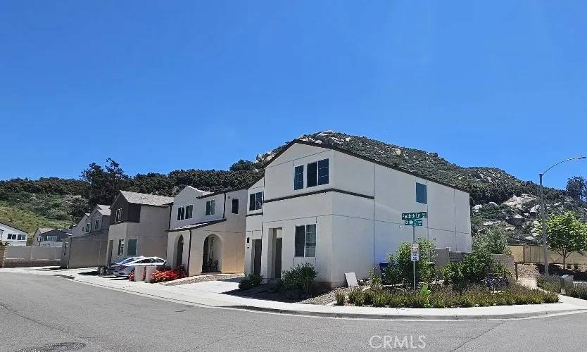Fallbrook, CA 92028,229 Paddock Lane