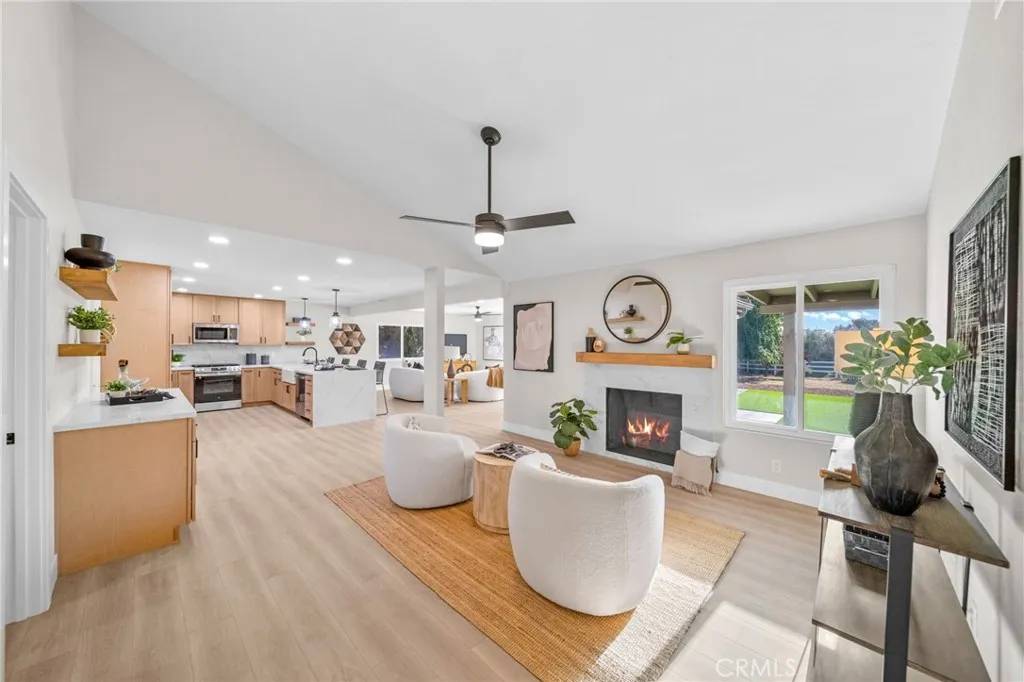 Temecula, CA 92591,29140 Via Norte