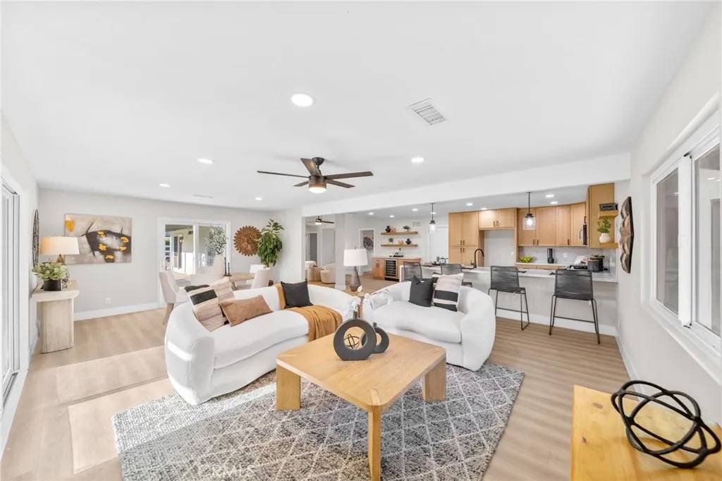 Temecula, CA 92591,29140 Via Norte