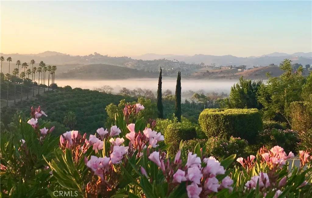 Fallbrook, CA 92028,4462 Fallsbrae Road